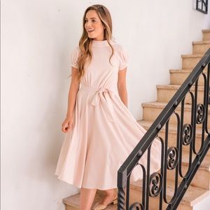 EUC Gal Meets Glam Eleanor dress